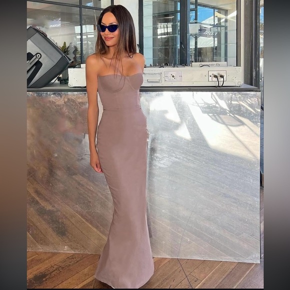 House of CB Lucia Strapless Corset Maxi Dress Size Small ✨ - Picture 4 of 7